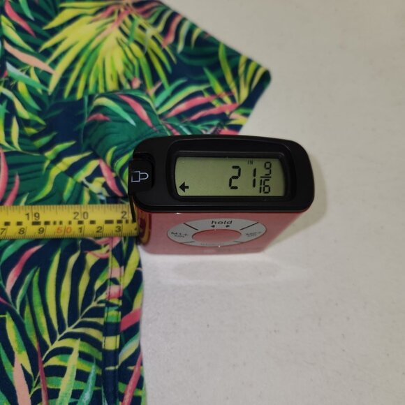 Lands End Womens Tropical Leaf Print T-Shirt XL Green/Yellow Short Sleeve 2513 - Picture 4 of 6